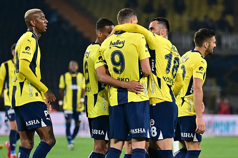 City'nin yıldızı Fenerbahçe'ye! Transferde yer yerinden oynayacak - 13