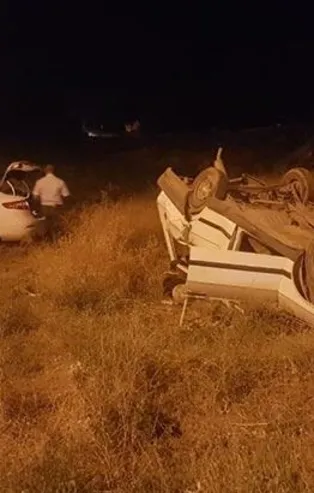 Sivas'ta iki otomobil çarpıştı: 8 yaralı