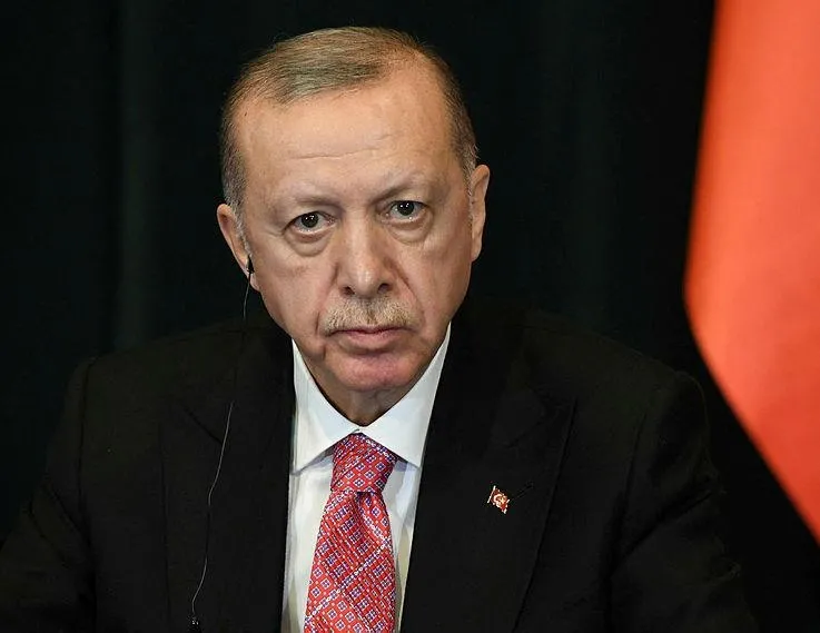 Arnavutluk dönüşü uçakta önemli açıklamalar!