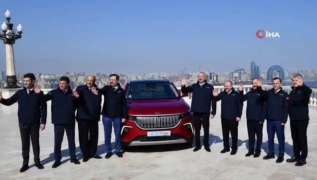 Aliyev, yerli otomobil Togg'u teslim aldı