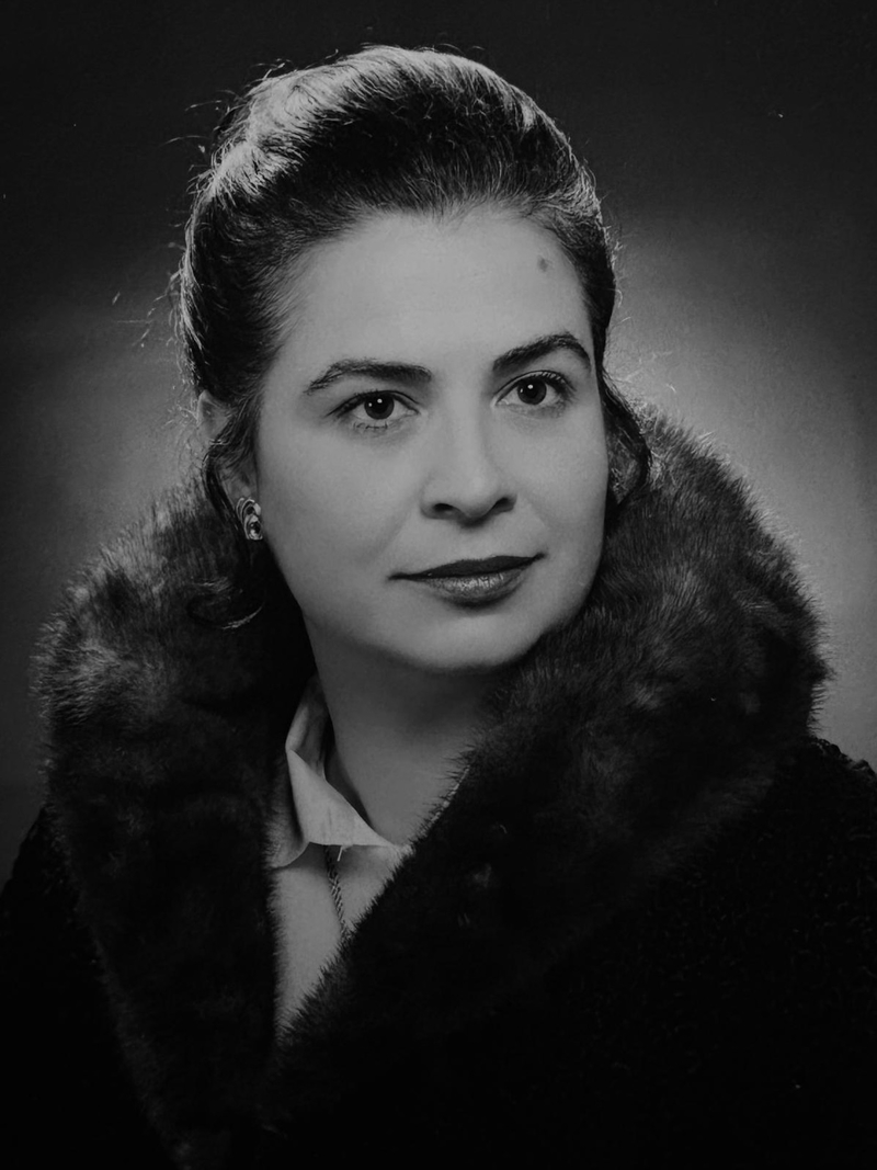 usta-sanatci-feyha-celenk-80-yasinda-vefat-etti-1776494218825.jpg Usta sanatçı Feyha Çelenk 80 yaşında vefat etti-3