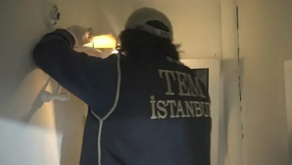 son-dakika-dhkpcnin-sozde-turkiye-sorumlusu-terorist-caferi-sadik-eroglu-tutuklandi-1613403856551.jpg Son dakika: DHKP/C'nin sözde Türkiye sorumlusu terörist Caferi Sadık Eroğlu tutuklandı-5