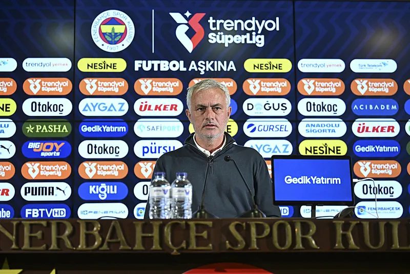 Fenerbahçe ve Galatasaray'ın 3 yıldızlı transfer düellosu! - 6