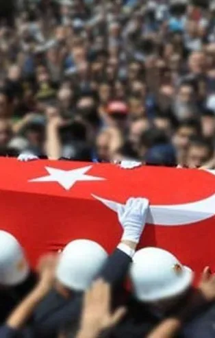 Son dakika: PKK'lı teröristlerden havanlı saldırı: 1 asker şehit