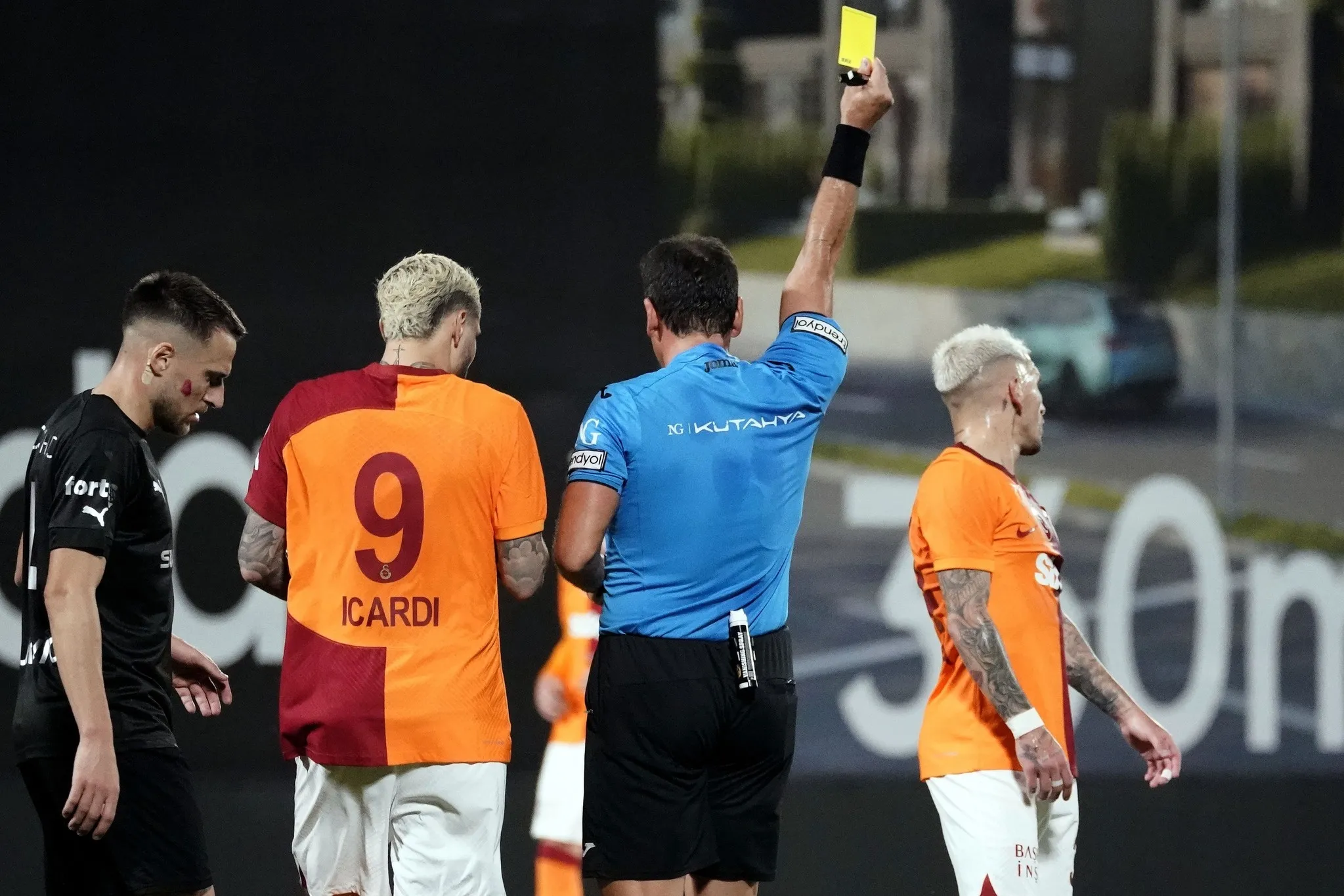 Galatasaray'dan çifte transfer! Bek ve Beek geliyor - 13