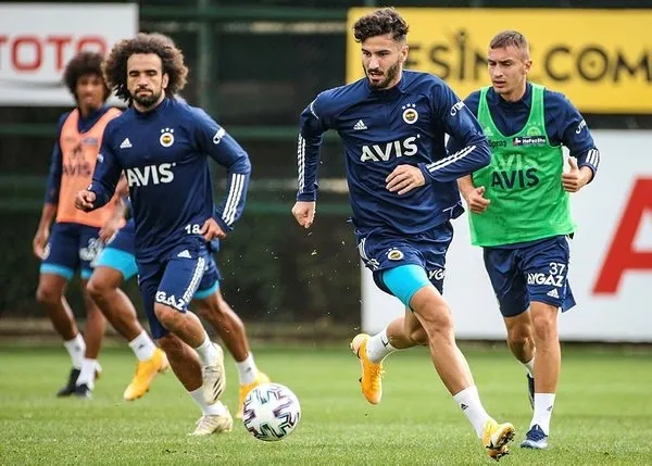 fenerbahce-istanbulspor-maci-canli-anlatim-izle-fb-istanbulspor-maci-canli-yayin-nasil-izlenir-1602337579350.jpg Fenerbahçe İstanbulspor maçı canlı anlatım izle! FB İstanbulspor canlı yayın nasıl izlenir?-6