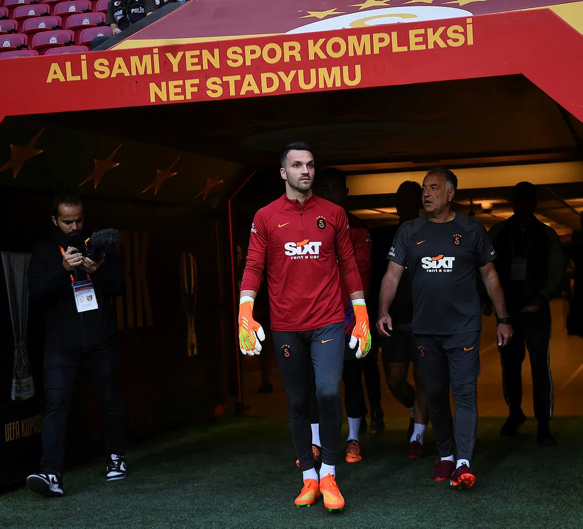 Galatasaray'da 12 numaraya tanıdık isim! Muslera'nın yedeği olacak - 10