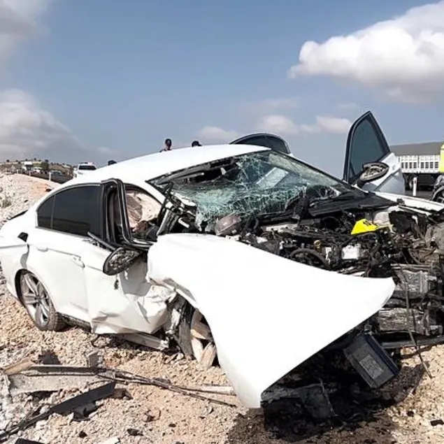 Tokat’ta iki otomobil çarpıştı