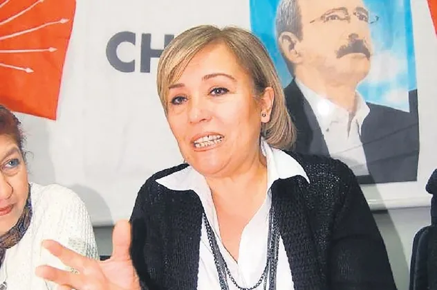 CHP Kadın Kolları eski Genel Başkanı Deniz Pınar Atılgan: Tacizcileri koruyan CHP'nin süslü mesajlarına kimse inanmaz