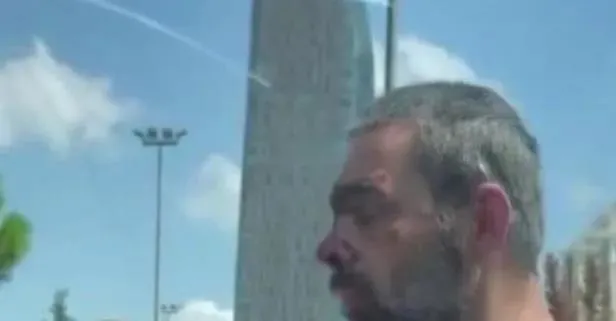 e-5in-orta-yerinde-korku-filmini-aratmayan-anlar-yuzu-yarali-ve-ameliyathane-onluklu-adam-metrelerce-yurudu-1722252565613.jpeg Şahısın yüzünde yaralar olduğu görüldü.