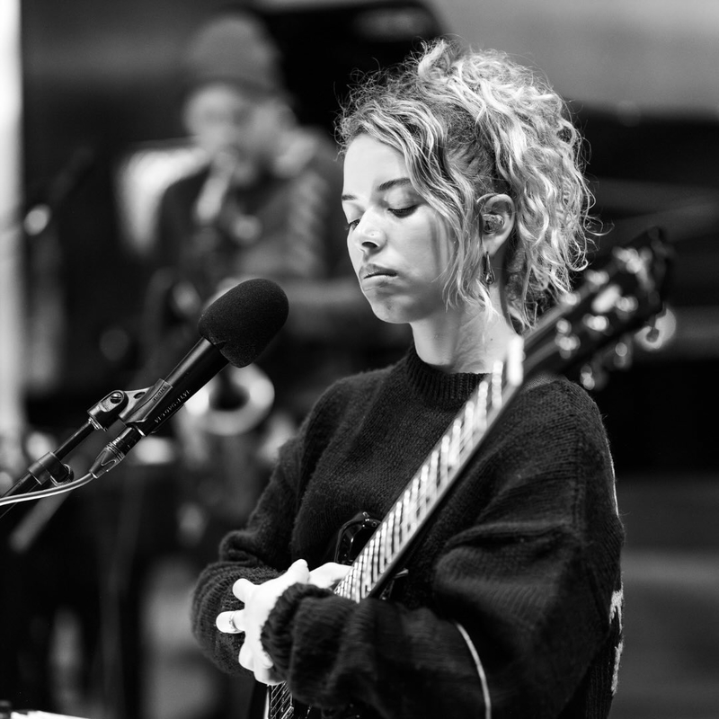 robert-pattinson-turk-sarkiciya-hayran-kaldi-cok-havali-1769261279116.jpg Robert Pattinson Türk şarkıcıya hayran kaldı: “Çok havalı”-8