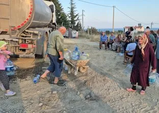 Tekirdağ’da 90’lar geri döndü! Bidonlarla yaşam mücadelesi kamerada!