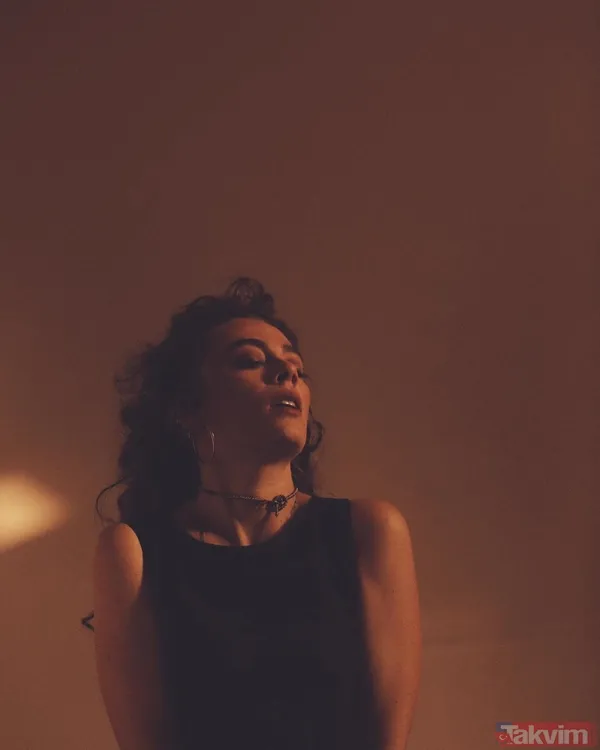 Bahar’ın yıldızı Demet Evgar bakın aslen nereli çıktı! Memleketiyle şaşırttı! Buğra Gülsoy ve Mehmet Yılmaz Ak’ın partneri meğer... - 7