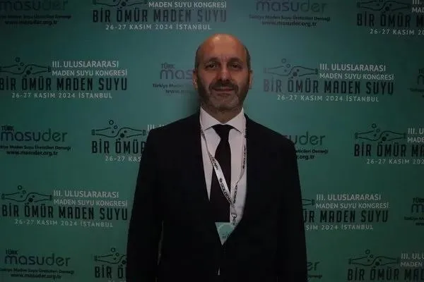 Kızılay İçecek Genel Müdürü Metin Kul (Takvim Foto Arşiv)
