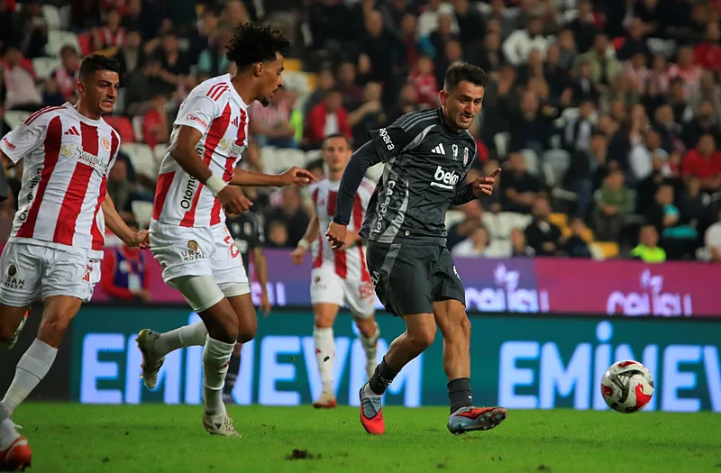 Beşiktaş'ın Samsunspor maçı 11'i netleşti! Sergen Yalçın'dan orta saha kararı - 8