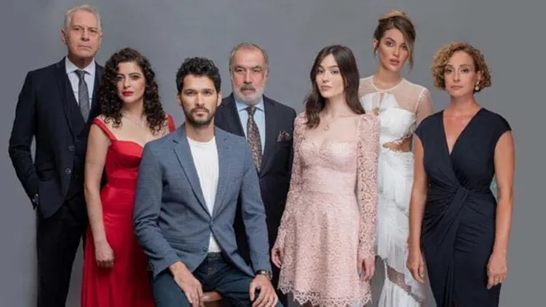 23-bolum-fragmani-yayinlandi-kirik-hayatlar-ne-zaman-saat-kacta-basliyor-kirik-hayatlar-dizi-oyunculari-kim-kimdir-1632299983008.jpg Kırık Hayatlar dizi oyuncuları kim kimdir? 23. bölüm fragmanı yayınlandı! Kırık Hayatlar ne zaman, hangi gün, saat kaçta başlıyor?-2