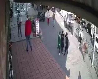 Son dakika: Karaköyde başörtülü genç kızı darp eden kadın adliyeye sevk edildi