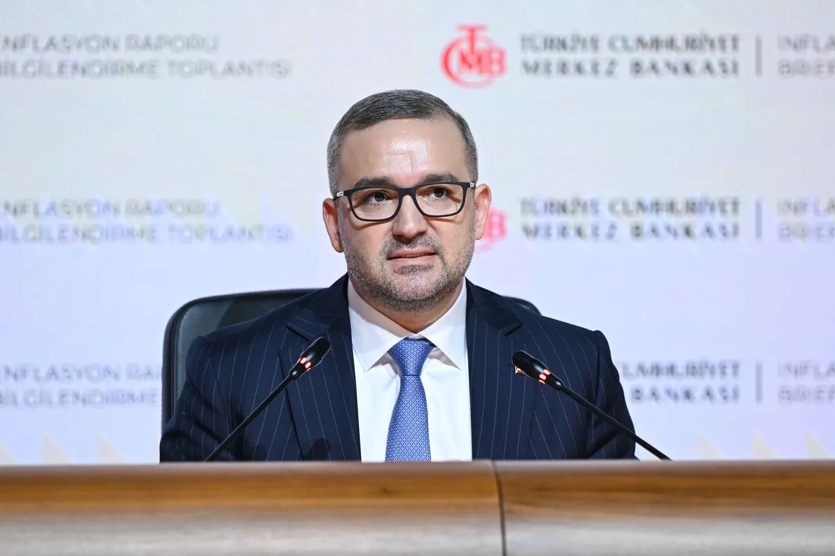 Merkez Bankası yıl sonu enflasyon tahminini revize etti! 2028'e kadar kademeli düşüş: Petrol oynak piyasalar dalgalı-10