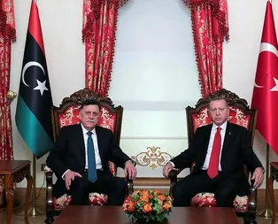 Başkan Erdoğan, Sarrajı kabul etti | Kabulde iki ayrı muhtıra imzalandı