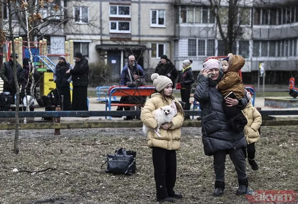Rusya Ukrayna savaşında son durum! Kiev yakınlarındaki İrpin'de siviller çatışma arasında tahliye edilmeye çalışılıyor - 13
