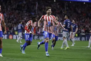 Barcelona’nın Julian Alvarez teklifi sonrası Atletico Madrid’den peş peşe göndermeler