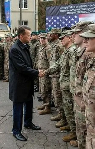 ABD, Polonya'da kolordu komutanlığı kuracak