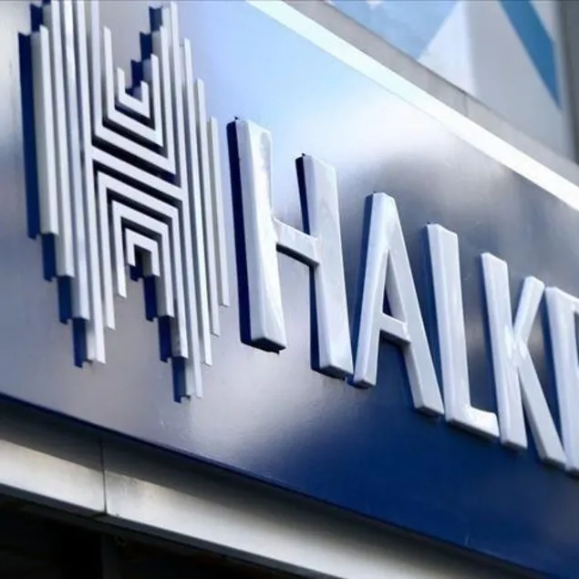 Halkbank’tan kadınlara destek