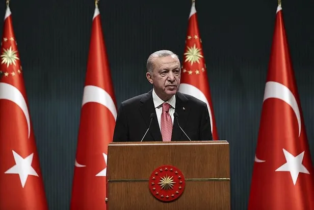 son-dakika-baskan-recep-tayyip-erdogandan-kabine-sonrasi-kritik-aciklamalar-1642621162503.jpeg Son dakika: Başkan Recep Tayyip Erdoğan'dan Kabine sonrası kritik açıklamalar-7