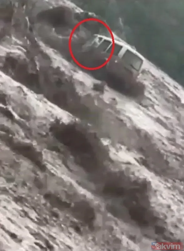 SON DAKİKA: Ankara'da sel can aldı! Ev ve iş yerlerini su bastı yollar göle döndü - 7