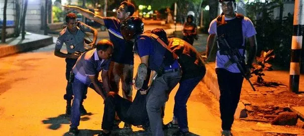 Bangladeş'te şiddet olayları