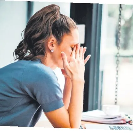 Dijital baş ağrısı hızla yayılıyor! Ekran süresi ve mola hayati