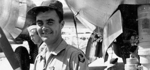 Japonya'nın Hiroşima kentine atom bombası atan B-29 uçağının komutanı ve pilotu Paul Tibbets 92 yaşında öldü