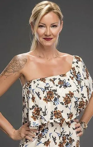 Sosyal medyadan gelen yorumlar Pınar Altuğ’u çıldırttı! Tek tek yanıt verdi...