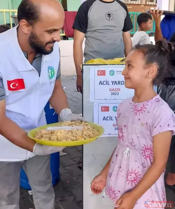 Gazze'den Acı Haberler Yükselirken, Biz De Elimizden Gelenin En İyisini Yapabilmek İçin Çalışmalarımızı Sürdürüyoruz. Sıcak Yemek Dağıtımlarımızı Bu Sefer...