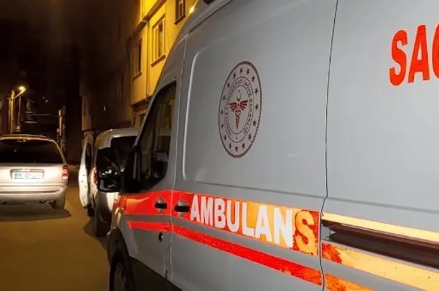 SON DAKİKA Bursa'da eski sevgili dehşeti: Çığlıkları duyan komşular genç kadını kurtardı!
