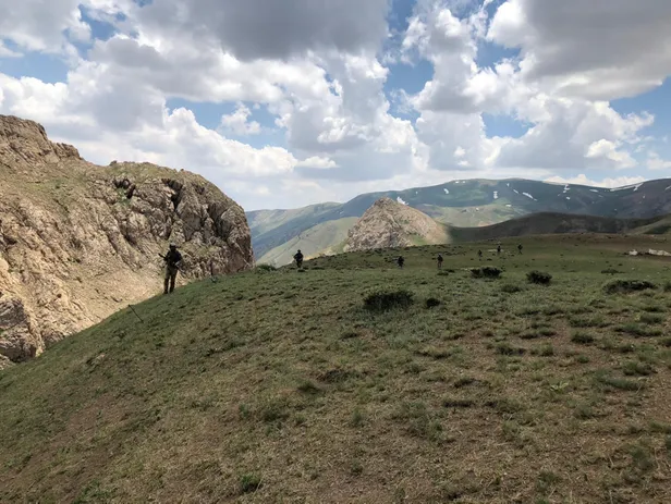 Son dakika haberi: Van'da terör operasyonu! Terör hedefleri böyle imha edildi-6