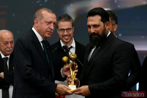 Başkan Erdoğan, Radyo Televizyon Gazetecileri Derneği 2017 Yılı Medya Oscarları Ödül Töreni'ne katıldı - 32