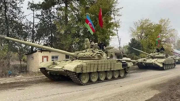 SON DAKİKA: Azerbaycan ordusu 27 yıldır işgal altında bulunan Ağdam'a girdi-2