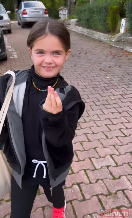 Hülya Avşar poposunu ısırmıştı! Yetenek Sizsiniz Baha Bayırlı koskoca delikanlı oldu! Çocuk yıldız Baha Bayırlı'nın son haline bakın... - 20