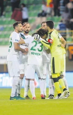 Bursaspor Alanya’yı Jorquera ile vurdu