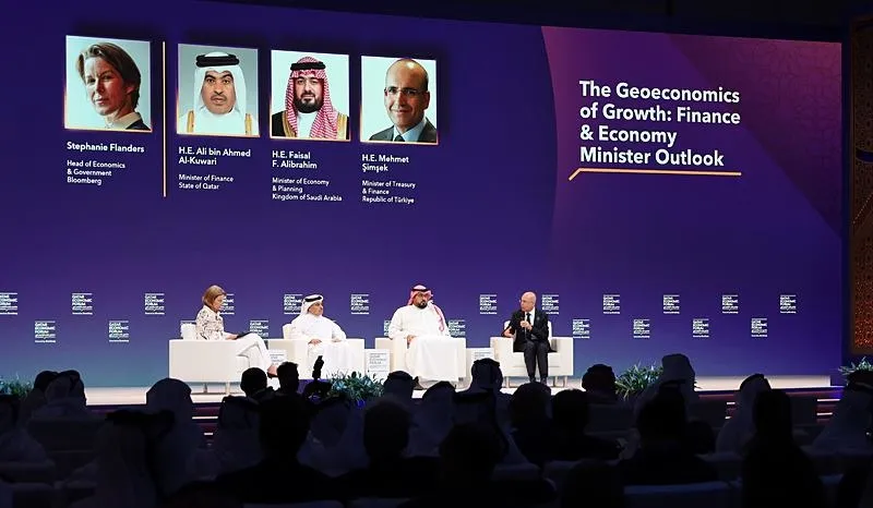 Hazine ve Maliye Bakanı Şimşek, Katar Ekonomi Forumu'na katıldı. (AA)