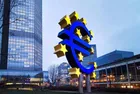 Avrupa Merkez Bankası üç temel politika faizini sabit bıraktı