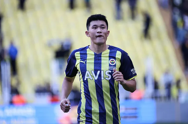 Fenerbahçe'de Kim Min-Jae Napoli'ye gidiyor! İşte anlaşma detayları