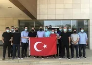 Son dakika: Nijeryada serbest bırakılan Türk gemicilerin tamamı Türkiyenin Abuja Büyükelçiliğine ulaştı