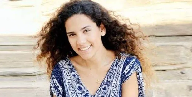yaprak dokumu ayse kim yaprak dokumu nun kucuk oyuncusu sebnem ceceli simdi kac yasinda nereli takvim