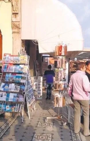 İYİ Parti'den CHP Adalar İlçe Başkanı Ercan Akpolat'ın ablası Gönül Dinler'in işgal ettiği işyeri hakkında suç duyurusu!