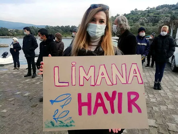 antik-kente-liman-yapilmasi-planina-karsi-kiyikislacik-halki-baskan-erdogandan-yardim-istedi-1611081111315.jpg