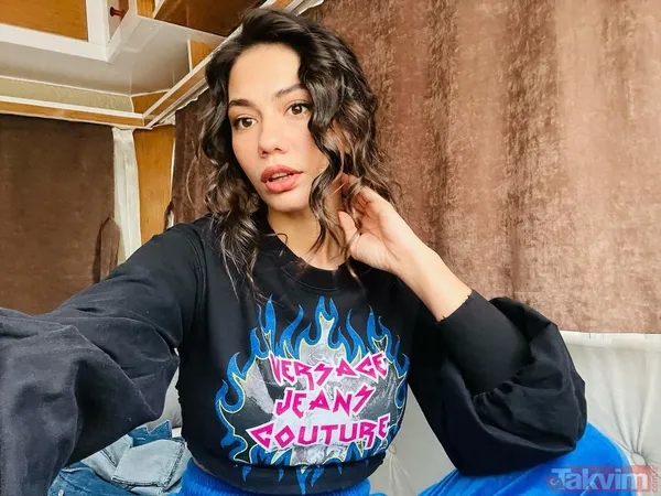 Demet Özdemir mavi bikinisiyle paylaştı! Oğuzhan Koç’un müstakbel eşi sosyal medyayı salladı! Sere serpe uzanarak güneşlenen Demet... - 21