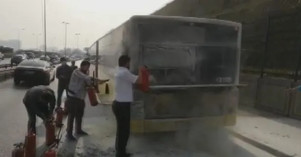 SON DAKİKA: Sefaköy D-100’de otobüste korkutan yangın