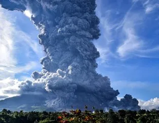 Endonezya’da yanardağ uyarısı